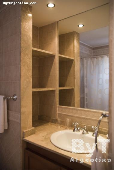 Bathroom 1 -en Suite-